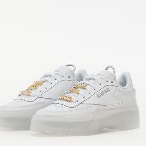 Reebok x Cardi B - club C sneakers in white size 9.5